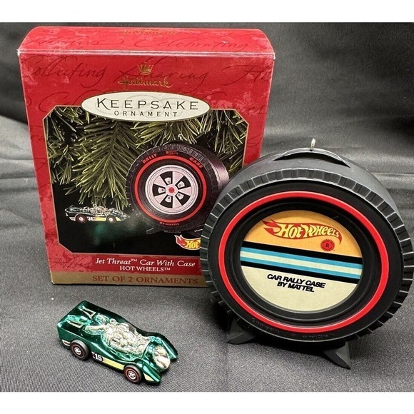 Hallmark Jet Threat™ Car with Case Hot Wheels™ Set of 2 Ornaments - ©1999 - Picture 1 of 12
